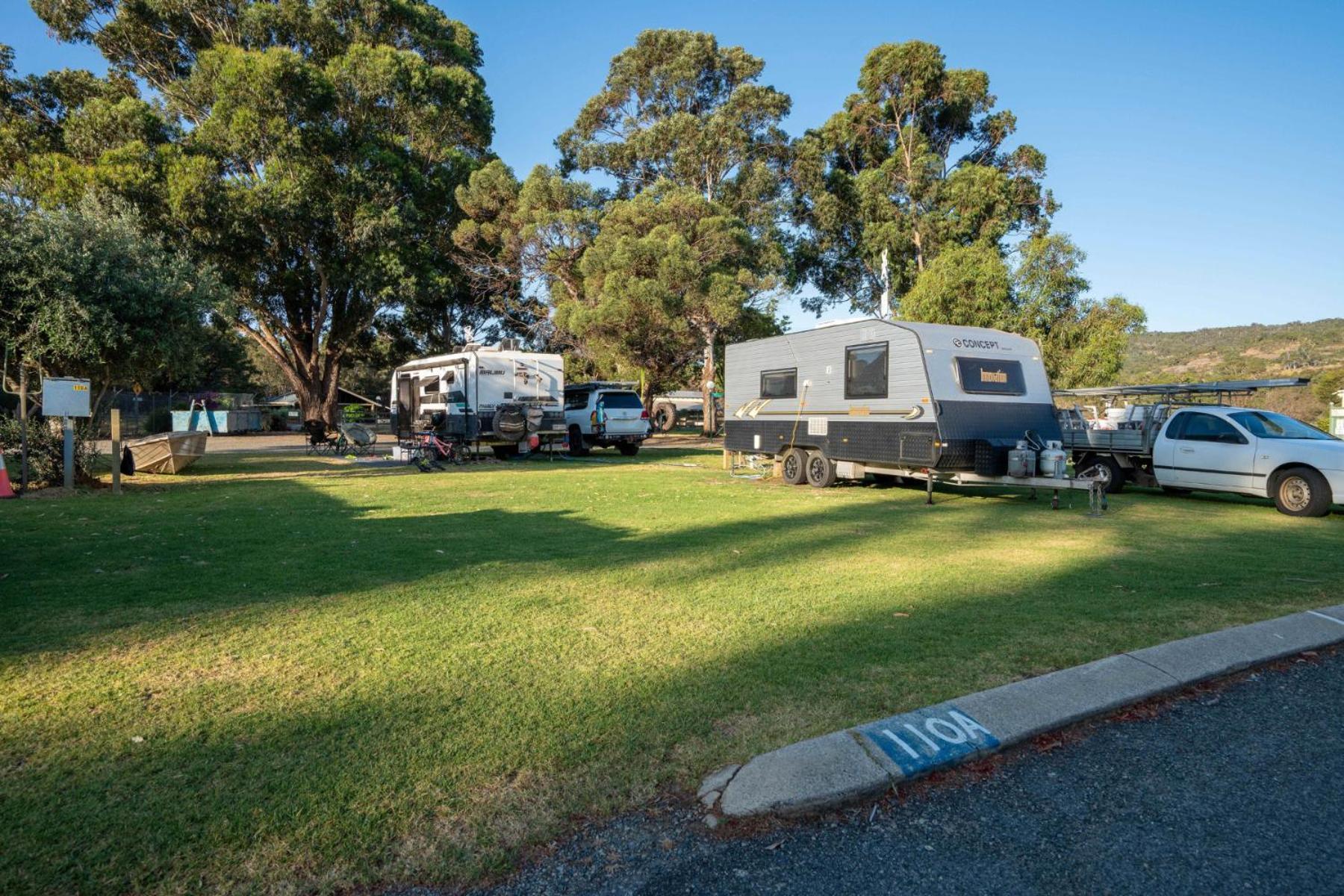 Tasman Holiday Parks - Serpentine Falls Bagian luar foto