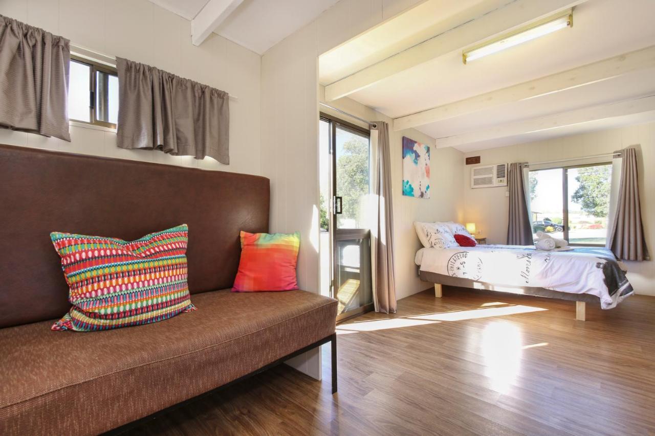 Tasman Holiday Parks - Serpentine Falls Bagian luar foto